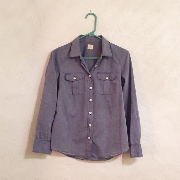 ๐ SOLD!! ๐ฆ JCrew Factory Camp Shirt - Picture 2 of 3