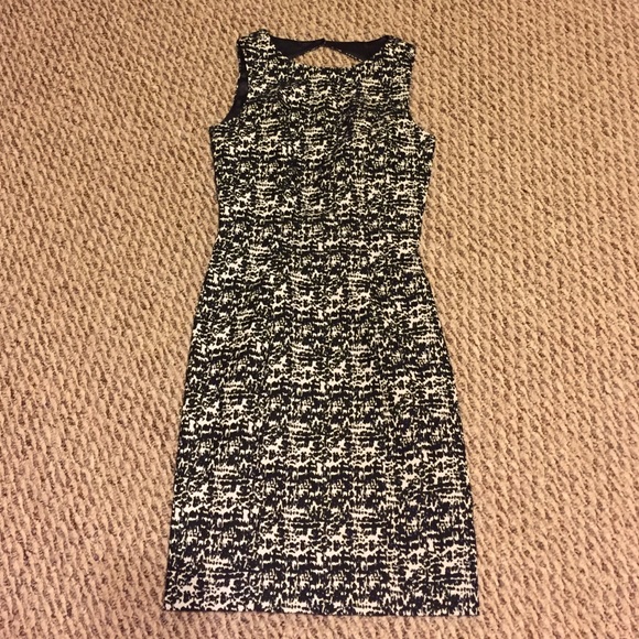 H&M NWT dress size 2