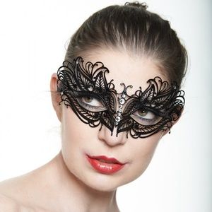 Soaring Eagle Laser Cut Mask with Clear Rhinestone