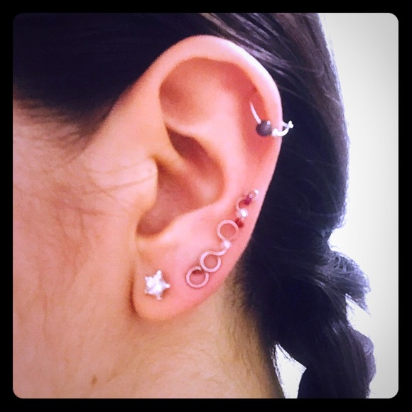 Climbing earrings