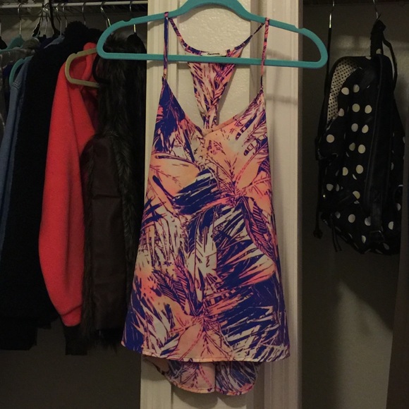 Stunningly vibrant tank top