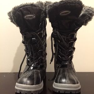 Khombu Women's Winter Snow Boots