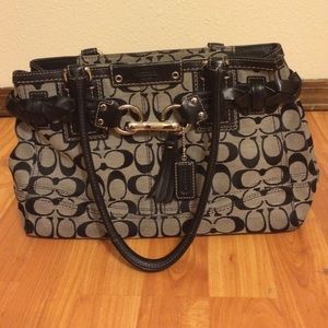 Coach Hampton Signature Carryall Bag Purse Tote