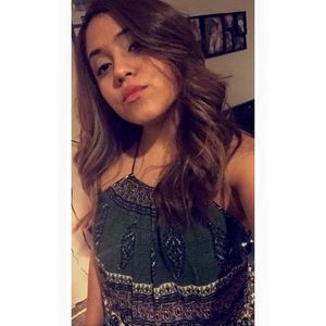 Meet your Posher, Nicole