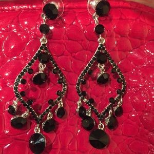🚫❌🚫Bundled! Black Chandelier Earrings