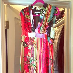 Bright and cheery silk mini.