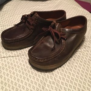 Clarks wallabe brown size 6.5 mens great condition
