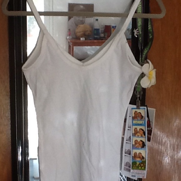 💛Two-Way Tank💛NWT - Picture 3 of 3