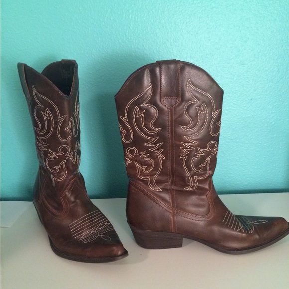 Brown Cowgirl Boots