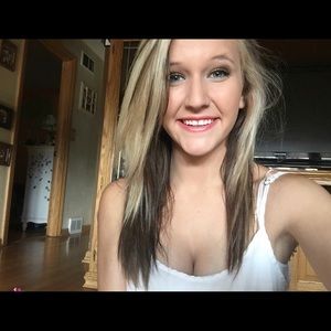 Meet your Posher, Lindsey