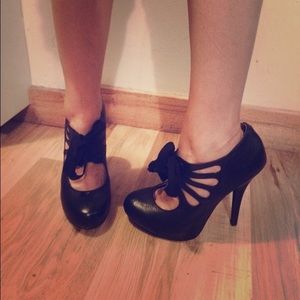 Steve Madden heels