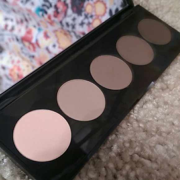 Becca Ombre Nudes Eyeshadow Palette
