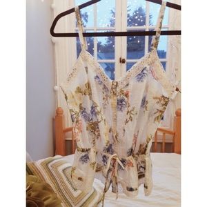 Flowery peplum spaghetti strap blouse
