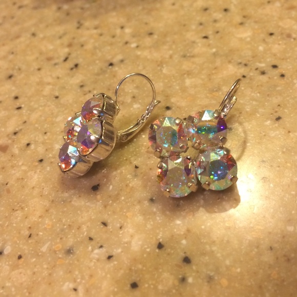 Beautiful earrings - Picture 2 of 2