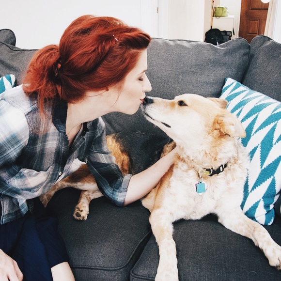 Meet your Posher, Meredith - Picture 2 of 4