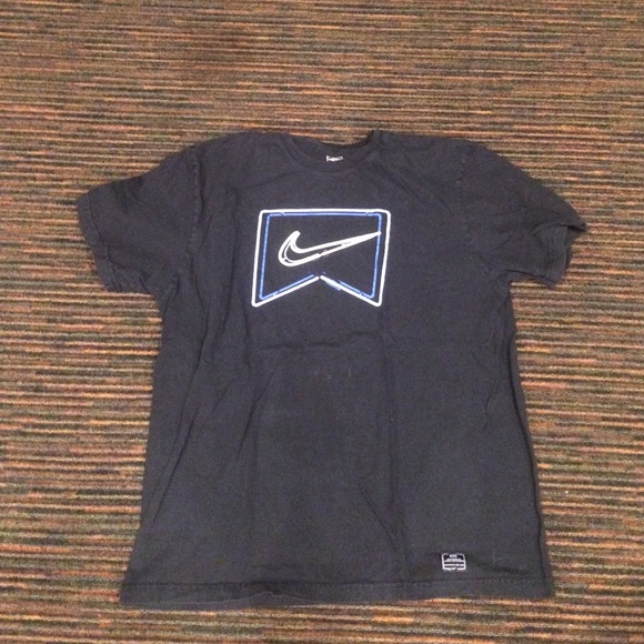 Nike shirt