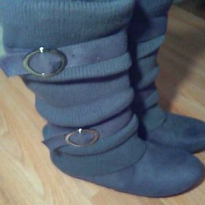 Sweater boots
