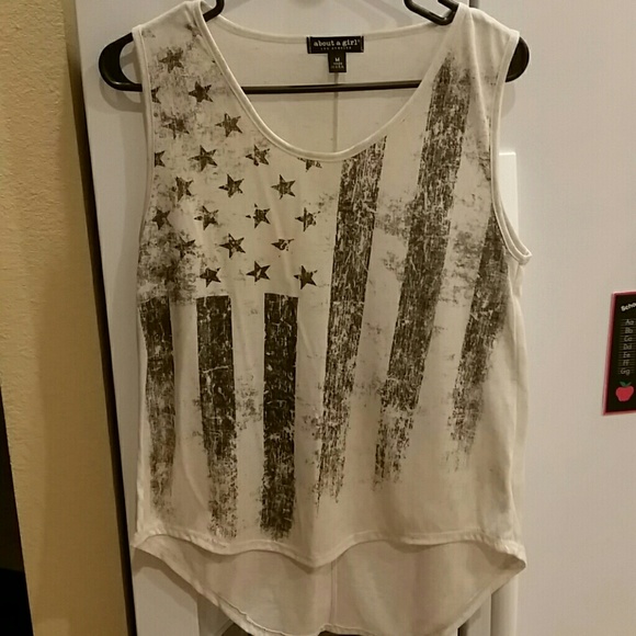 Light tan with dark star tank top. New