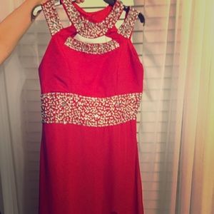 Red prom/pageant dress