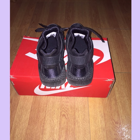 Sold ✋🏽✋🏽 - Picture 2 of 2