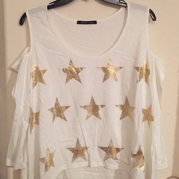Foreign exchange cutout star top - Picture 1 of 2