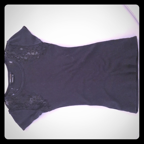 BCBGMAXAZRIA lace tee-shirt // XS