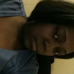 Meet your Posher, Janella