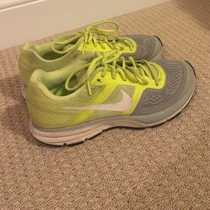 Nike Pegasus 30 shoe