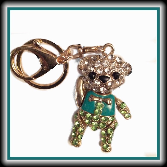 CRYSTAL BEAR KEYCHAIN - Picture 2 of 3