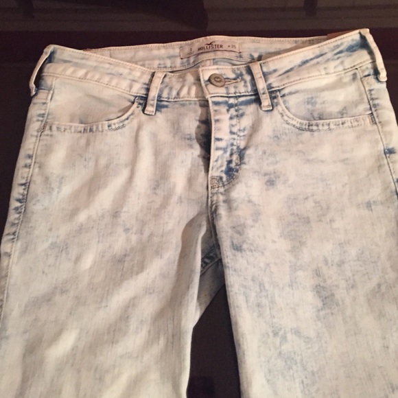 Hollister capris