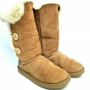 Chestnut Bailey Button Ugg's