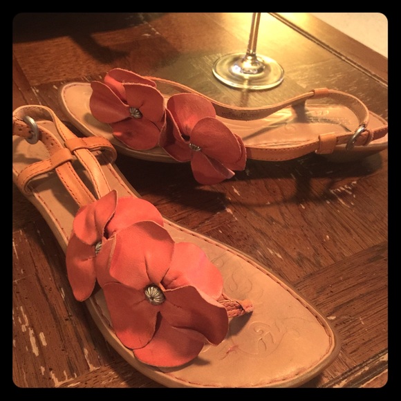 Born Flower Sandals