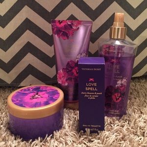 Victoria Secret Love Spell set