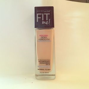 Maybelline Fit Me! Dewy + Smooth Foundation