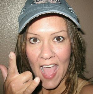 Meet your Posher, Renee