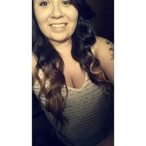 Meet your Posher, Roxanne