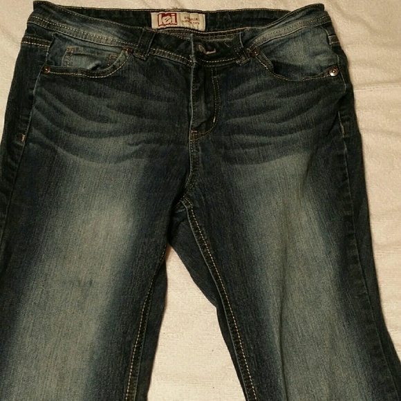 Jeans - Picture 3 of 3