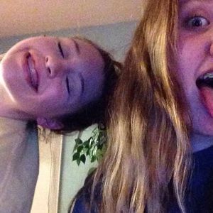 Meet your Posher, Ella