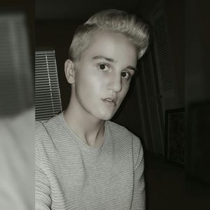 Meet your Posher, Blake