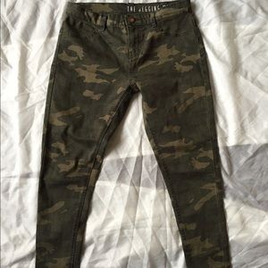 Camo Jegging high rise skinny fit