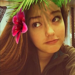 Meet your Posher, Hannah