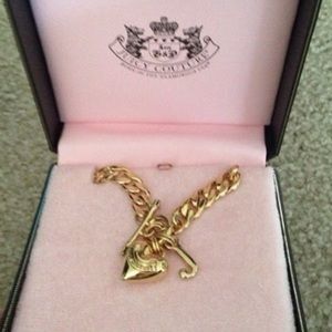 Juicy necklace with leather box