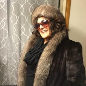 Meet your Posher, Carol