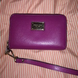 Michael Kors Wristlet