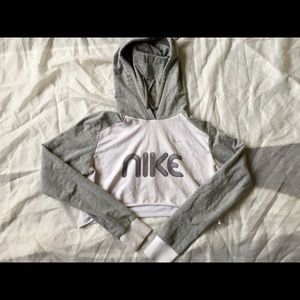 NIKE cropped hoodie
