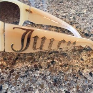 Juicy Couture "CHOOSE JUICY" beige sunglasses