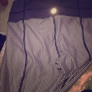 Size 6 lululemon pants