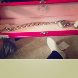 Juicy silver bracelet