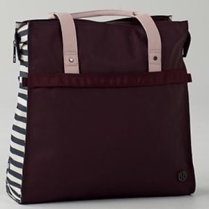 Lululemon Follow Your Bliss Bag