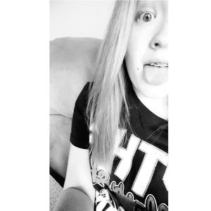 Meet your Posher, Leslie